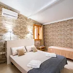 Casa de Férias Gaudì - Batllò Sant Isidoro (Apulia)